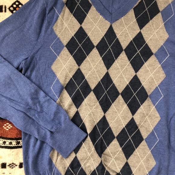 Banana Republic Argyle - Picture 2 of 4